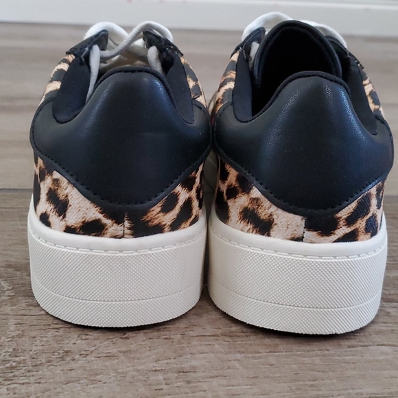 🆕️ Madden Girl shoes - Picture 4 of 12